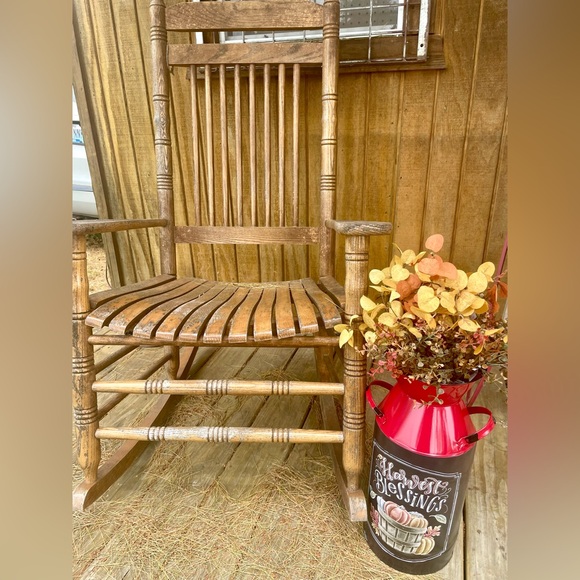 *Harvest Metal Milk Can Red - Picture 5 of 12